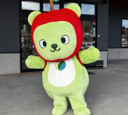 🗳️🍎選挙に行こう🍎🗳️　アイス割引写真